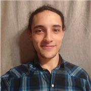 Soy un estudiante universitario con interes en enseñarle a Argentinos de diferentes edades el lenguaje ingles